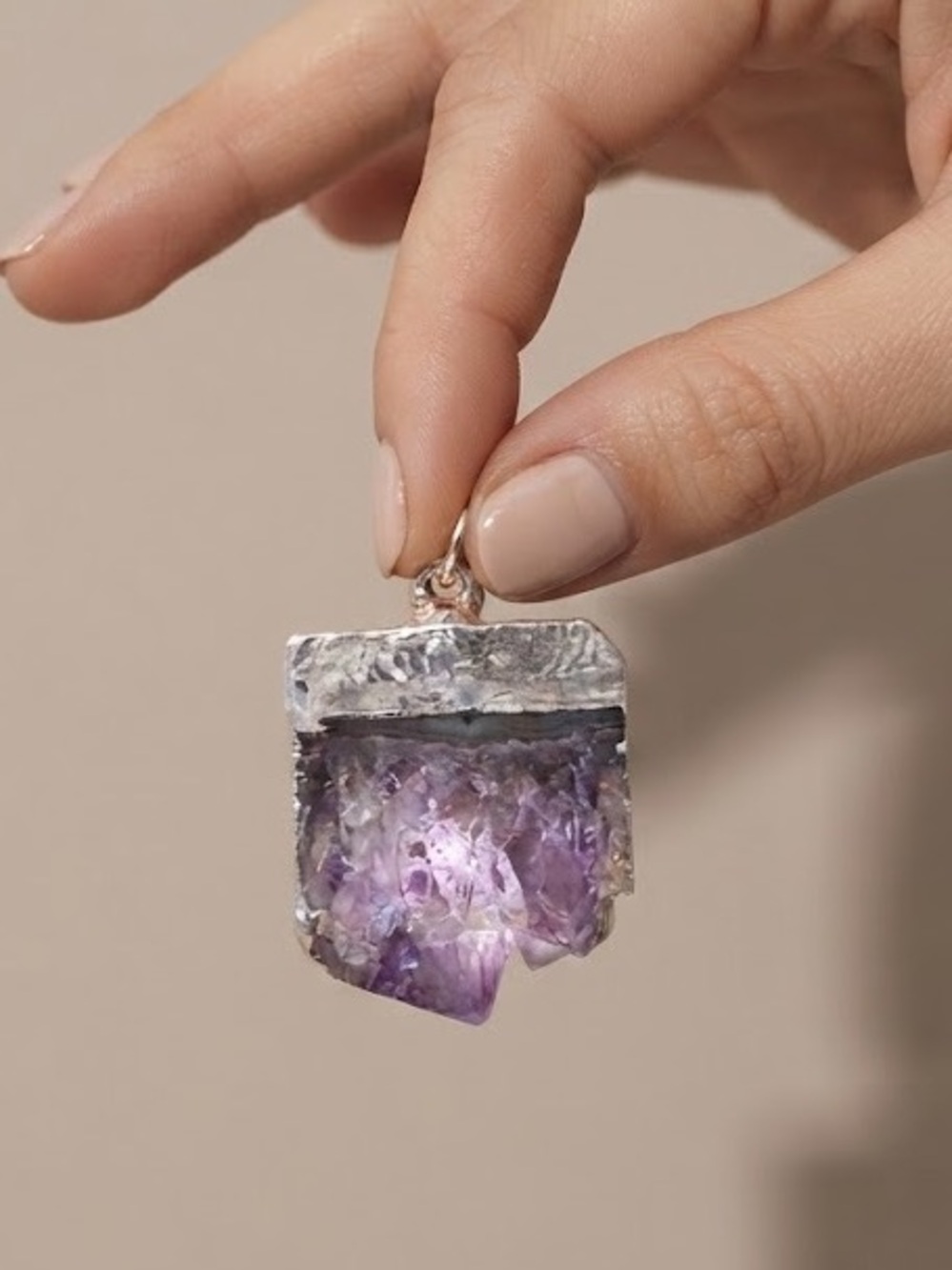 Raw Amethyst Crystal Pendant Necklace - Purple